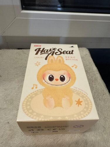 Labubu Have a Seat Collection, Aklā kaste, 1 gab., 1 fotoattēla pārskats